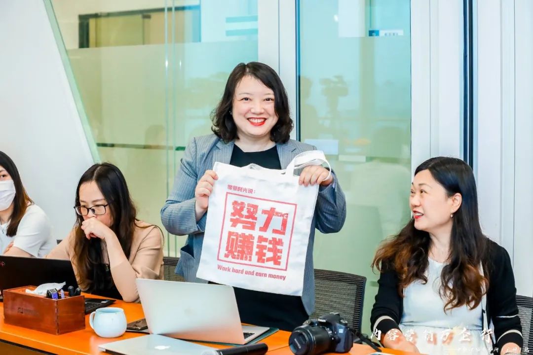 零号时光团队到中联律师事务所进行律师IP打造交流 零号时光团队到中联律师事务所进行律师IP打造交流
