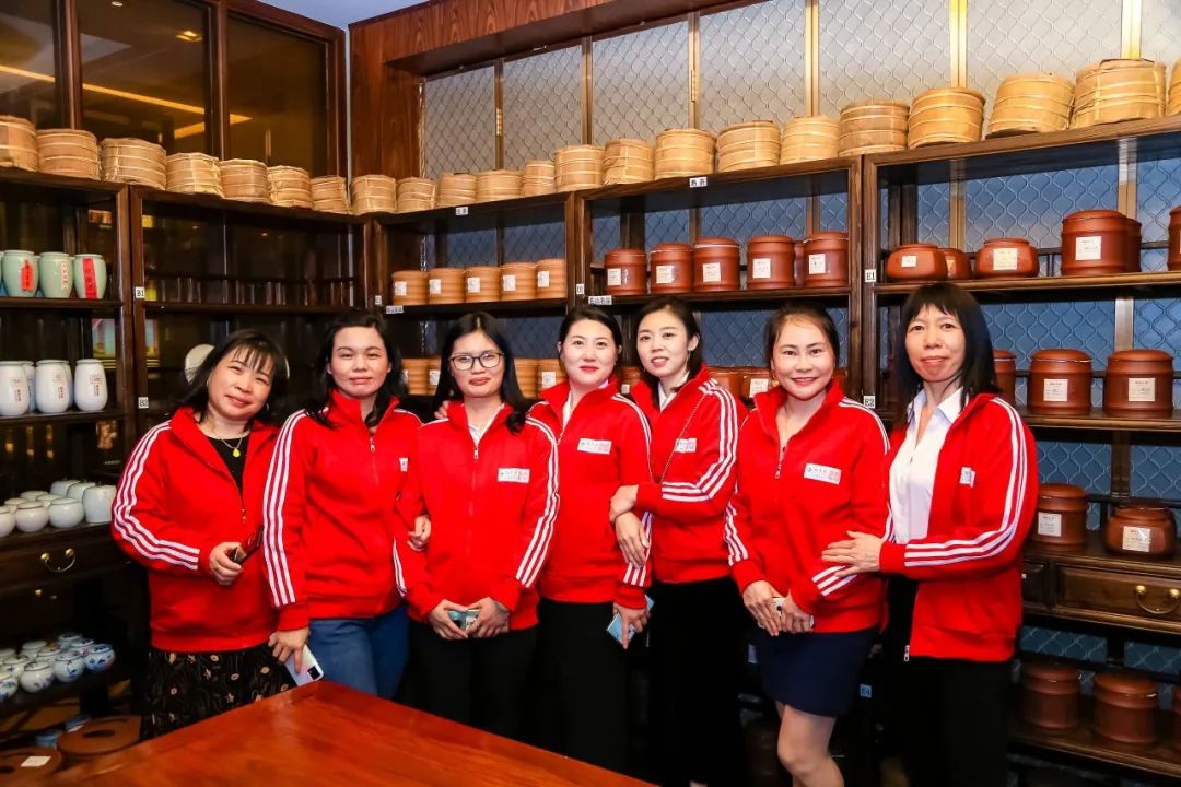 零号时光拍摄的发大夫年会