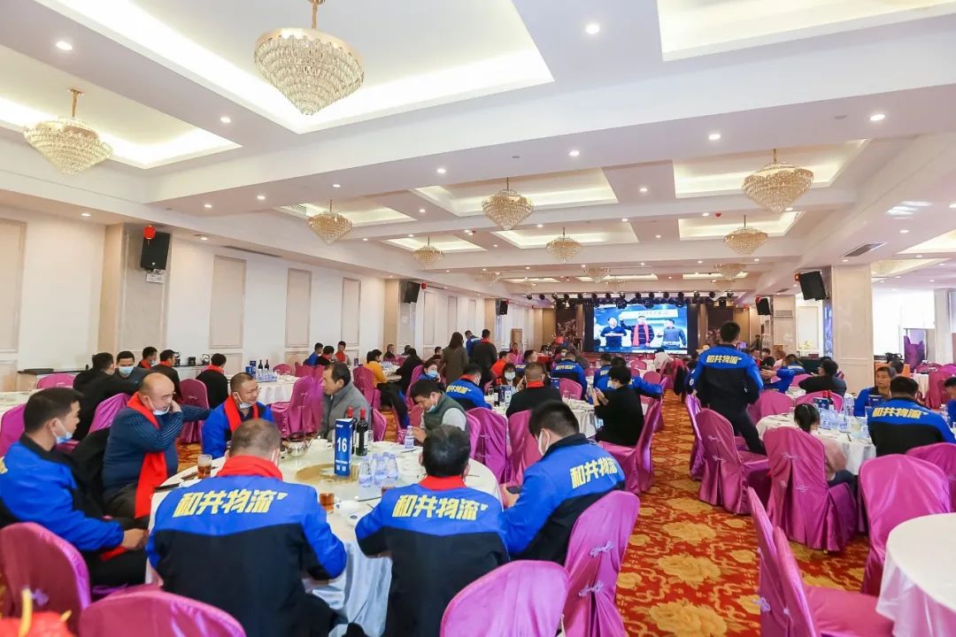 零号时光为和共物流进行图片直播