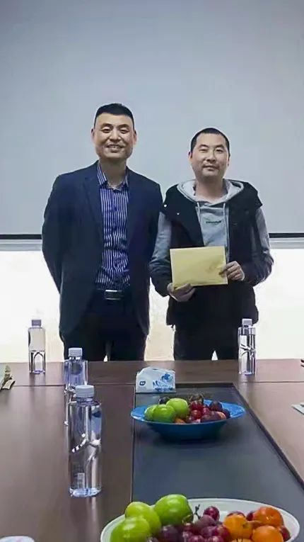 零号时光客户被老板奖励红包